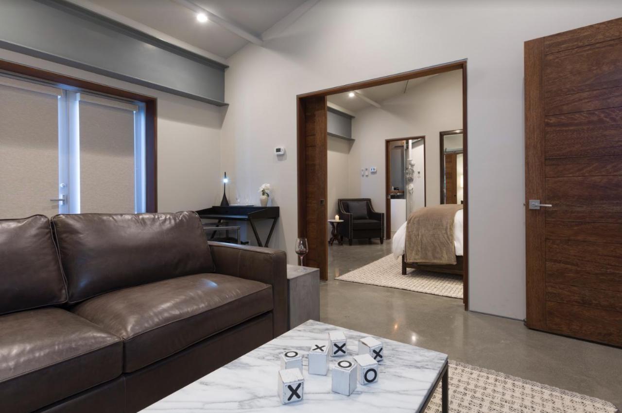 Bed and Breakfast Bed And Barrel At Stonehouse Cellars Clearlake Oaks Esterno foto